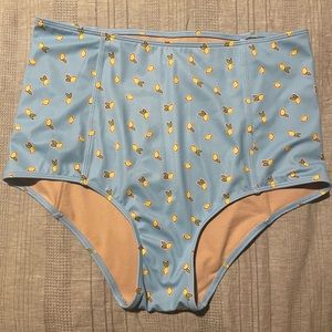 Medium lemons Kortni Jeane bottoms
